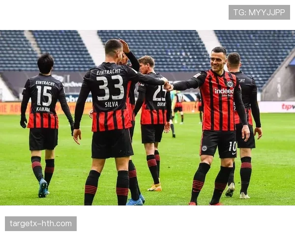 门兴格拉德巴赫加强高位逼抢体系，力求提升比赛掌控力