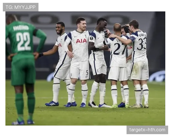 热刺边路进攻势如破竹，灵活配合彰显竞争力跃升