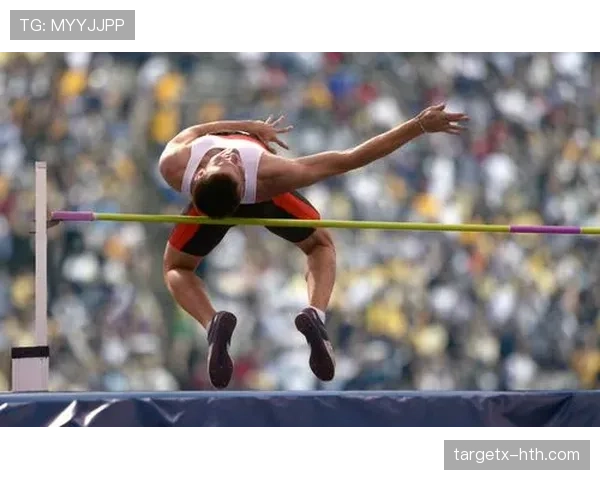 洛里昂状态回暖，赛场精彩瞬间引关注