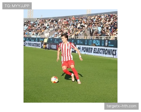 格拉纳达关键球员状态回暖,球队表现稳健迎来新佳绩 格拉纳达关键球员状态回暖,球队表现稳健迎来新佳绩