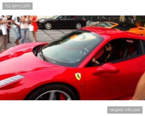 施洋今天的豪车又换了？这日常比明星还闹腾啊